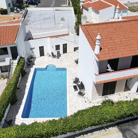 #391 Charming Share Pool & Garden * Albufeira